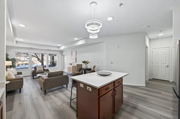 $199,900 | 3800 85th Avenue North, Unit 120, Brooklyn Park, MN 55443