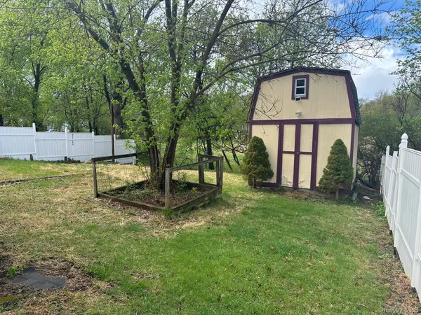 $365,000 | 13 Elm Street, Middletown, NY 10940