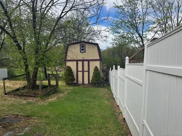 $365,000 | 13 Elm Street, Middletown, NY 10940