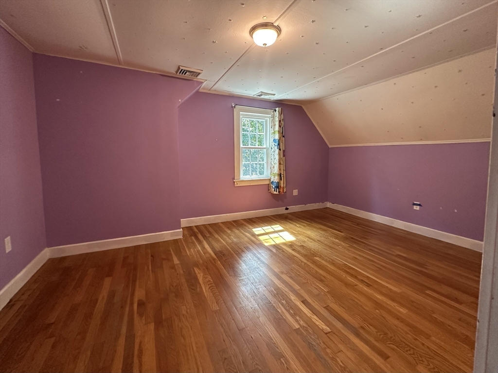 33 Dunstan Road Chelmsford, MA 01824 - Photo 18 of 27 Gallery Image 18