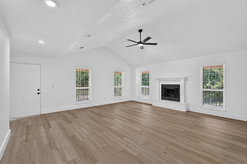 1188 Tribble Road Sherman, TX 75090 - Photo 5 of 30