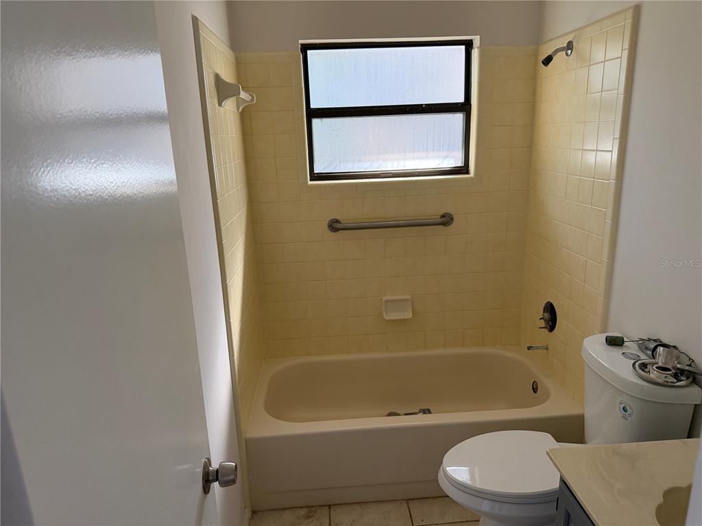 8215 Southwest 57 Place Gainesville, FL 32608 - Photo 12 of 26