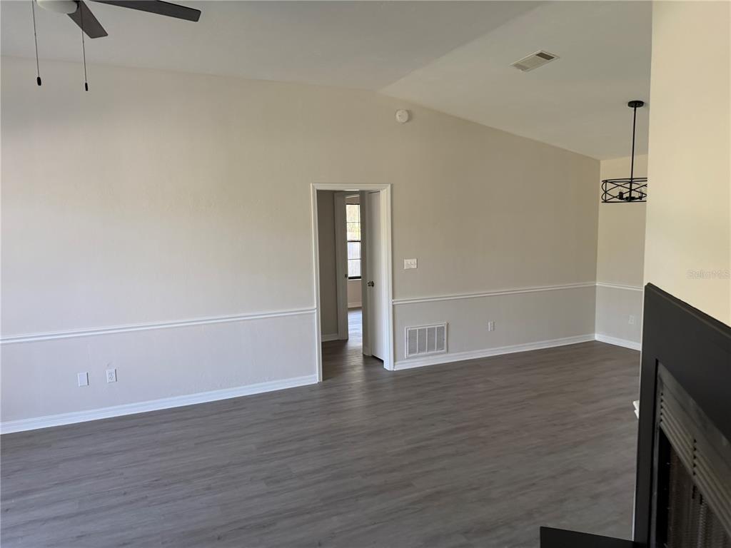 8215 Southwest 57 Place Gainesville, FL 32608 - Photo 6 of 26