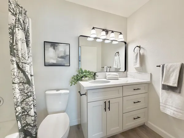 $698,000 | 103 Grande Avenue, Davis, CA 95616