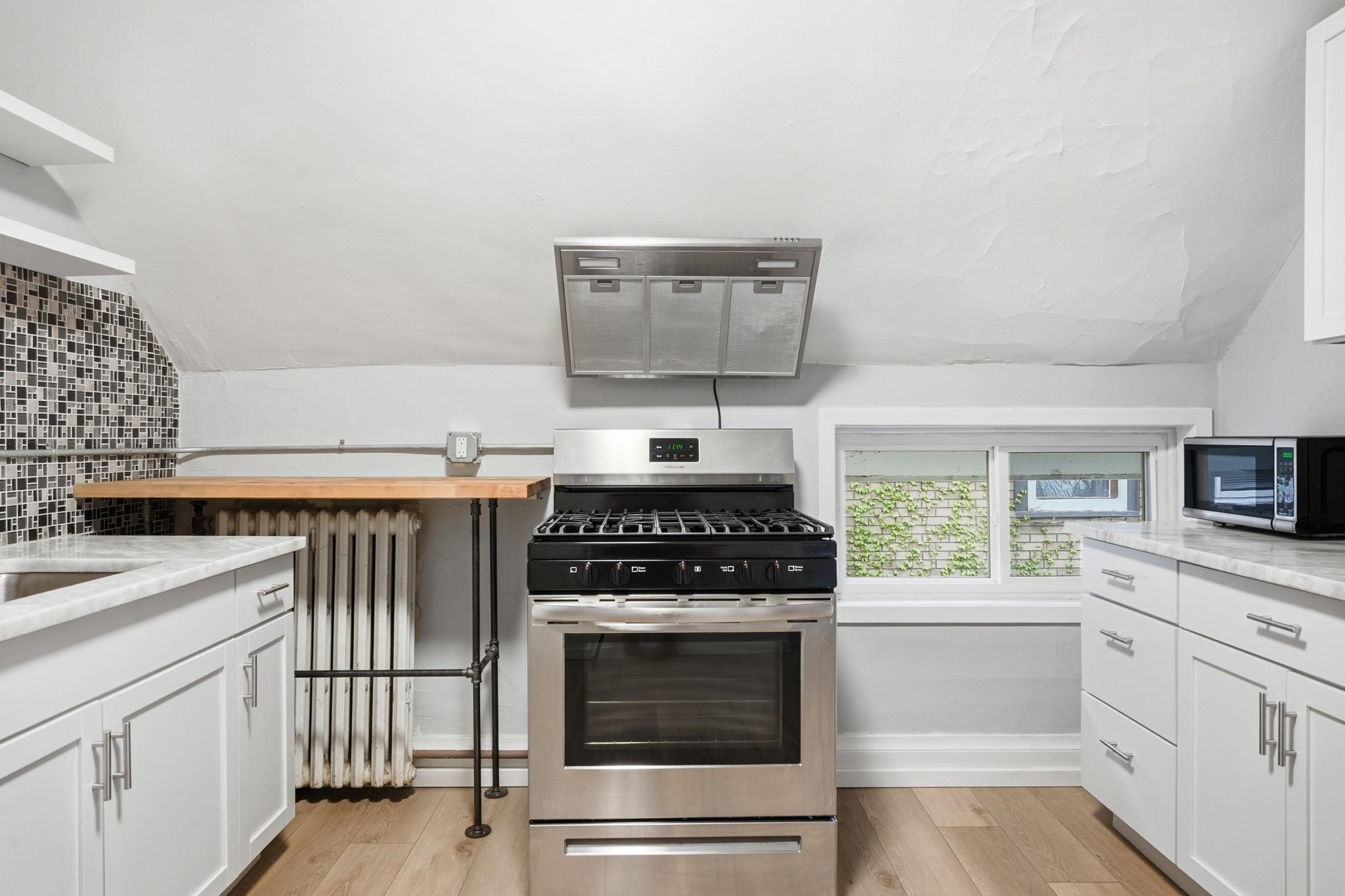 2027 East Washington Avenue Madison, WI 53704 - Photo 17 of 52