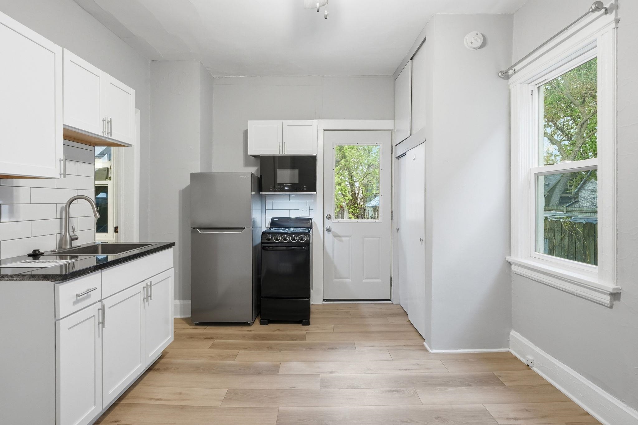 2027 East Washington Avenue Madison, WI 53704 - Photo 28 of 52
