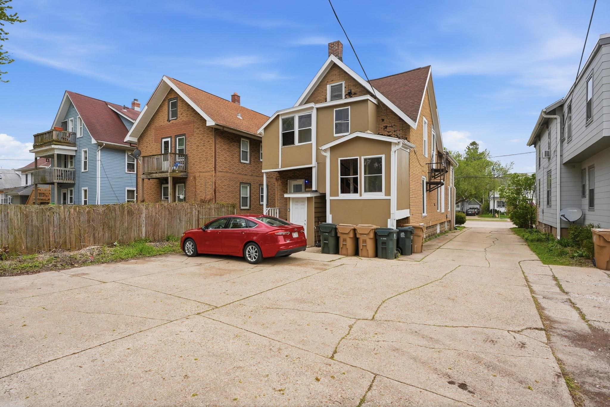 2027 East Washington Avenue Madison, WI 53704 - Photo 43 of 52