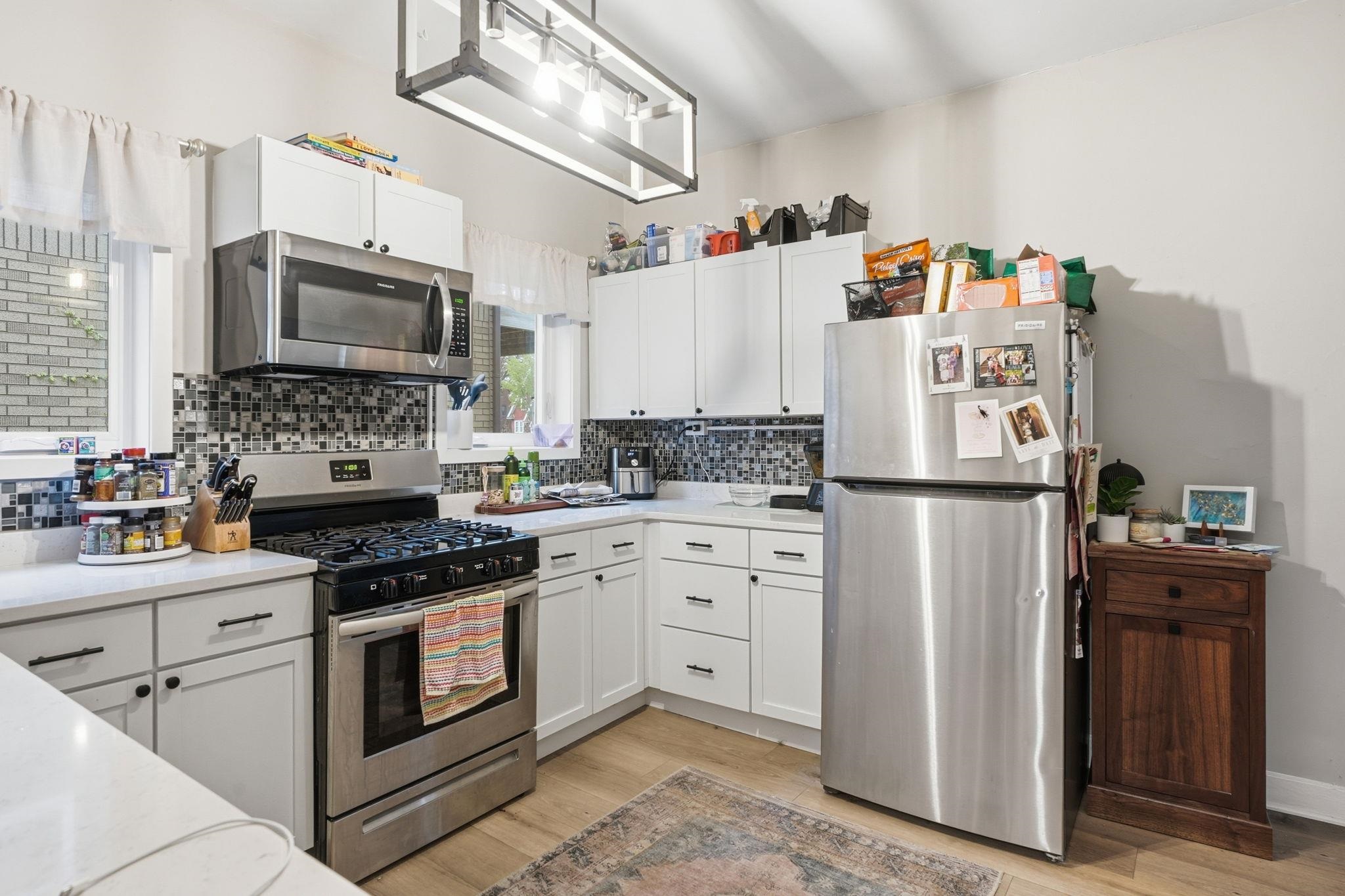 2027 East Washington Avenue Madison, WI 53704 - Photo 5 of 52