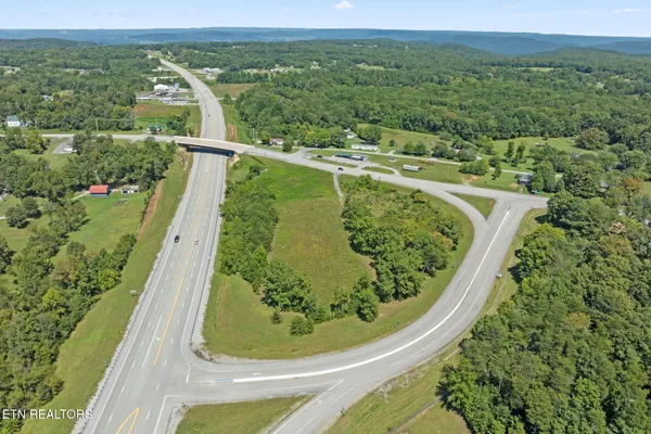 $124,998 | 876 College Street, Spencer, TN 38585