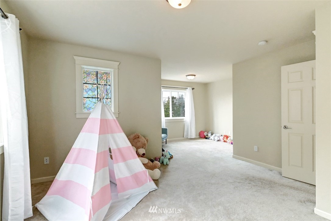 22627 44th Drive Southeast Bothell, WA 98021 - Photo 26 of 31
