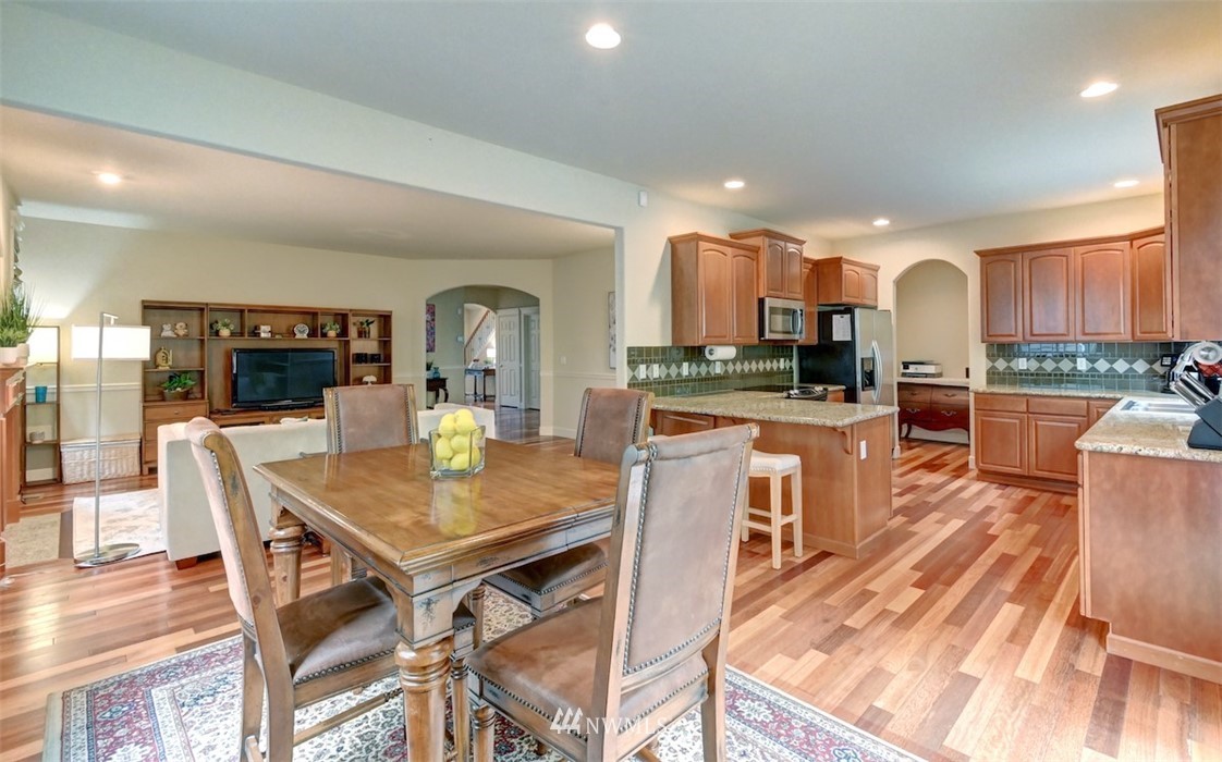 22627 44th Drive Southeast Bothell, WA 98021 - Photo 10 of 31