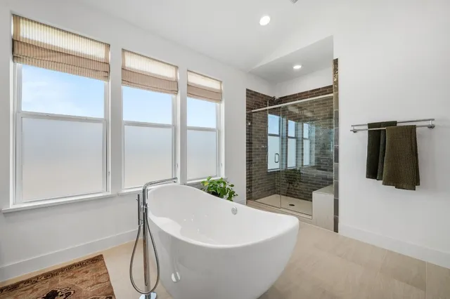 $659,900 | 5428 Agatha Circle, Austin, TX 78724