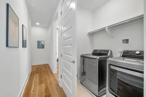 $679,900 | 5428 Agatha Circle, Austin, TX 78724