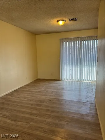 $1,598 | 1917 Allen Avenue, Henderson, NV 89011