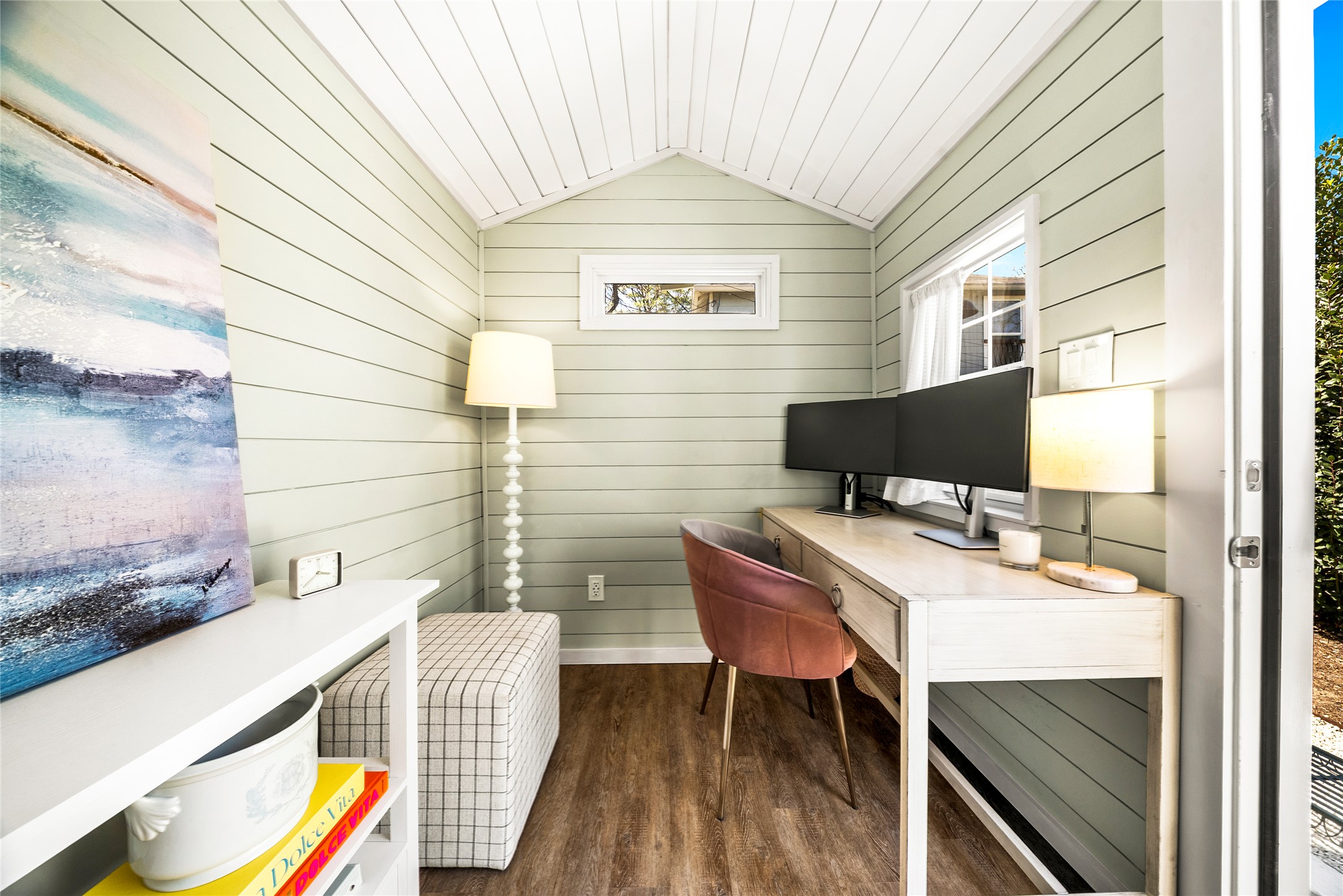 1809 Nickerson Street Austin, TX 78704 - Photo 29 of 31 a balcony with table and chairs