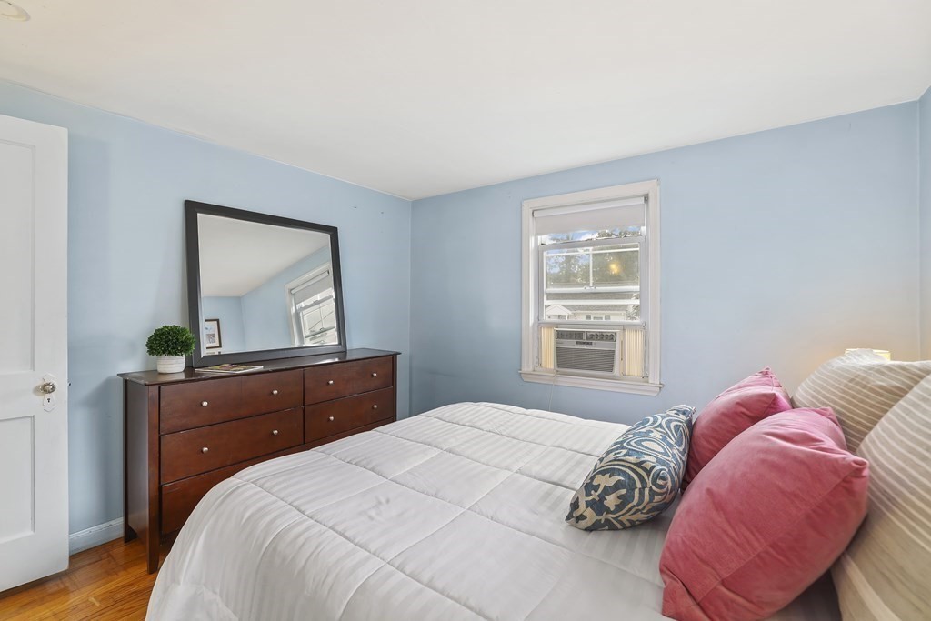 30 Grassmere Road Boston, MA 02136 - Photo 11 of 22