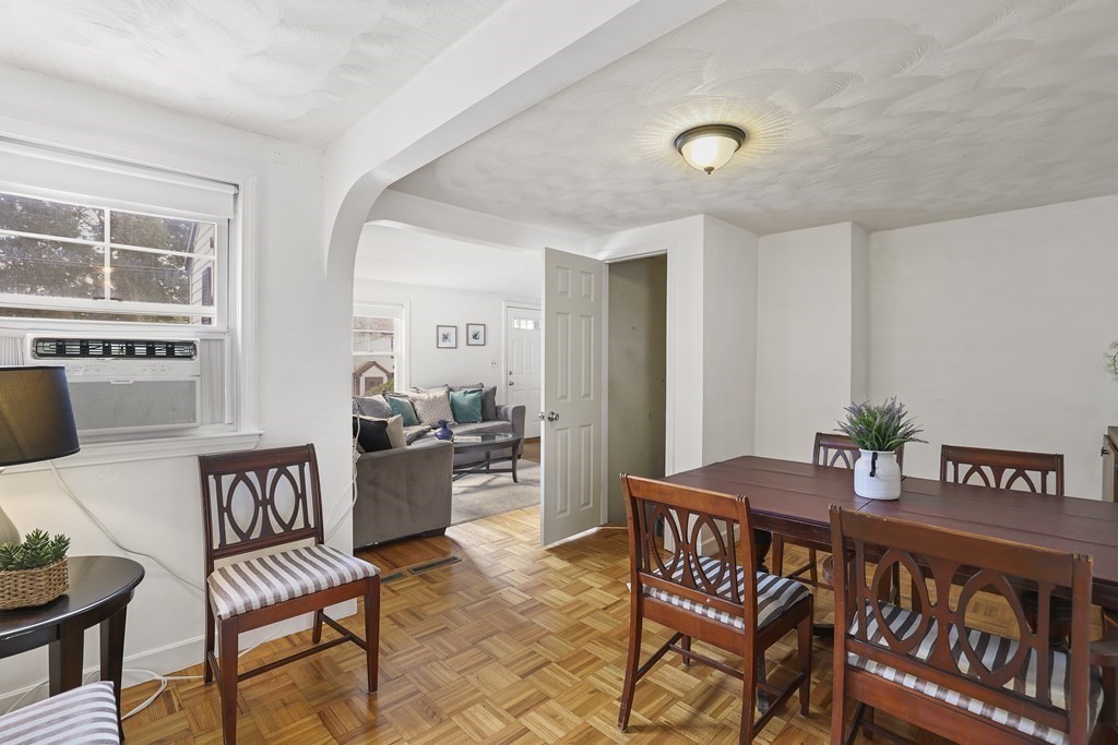 30 Grassmere Road Boston, MA 02136 - Photo 5 of 22