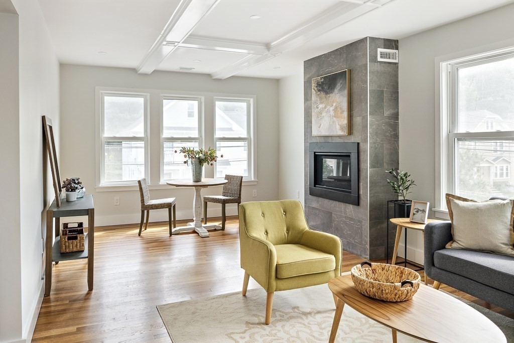 3 Mary Street, Unit 3 Arlington, MA 02474 - Photo 4 of 31