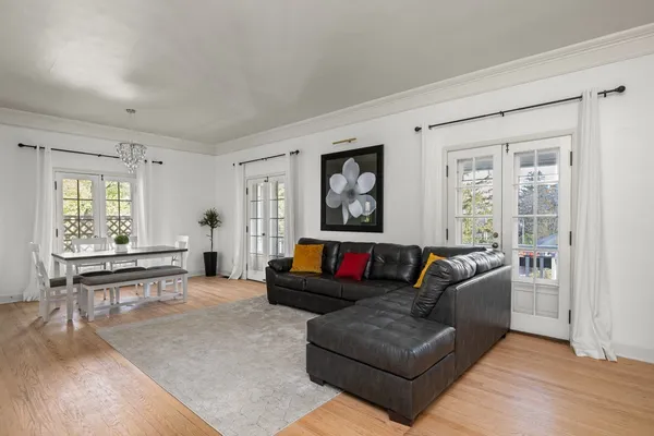 $289,000 | 1316 East 9th Street, Davenport, IA 52803