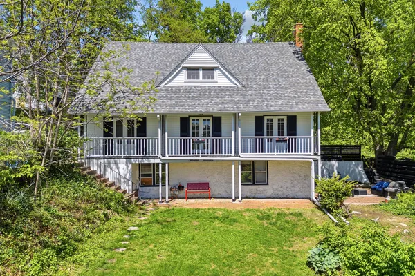 $289,000 | 1316 East 9th Street, Davenport, IA 52803