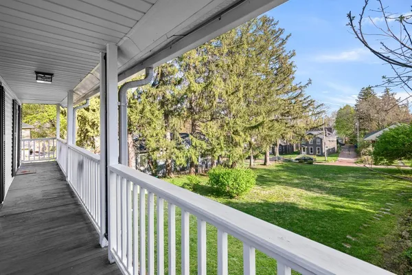 $289,000 | 1316 East 9th Street, Davenport, IA 52803