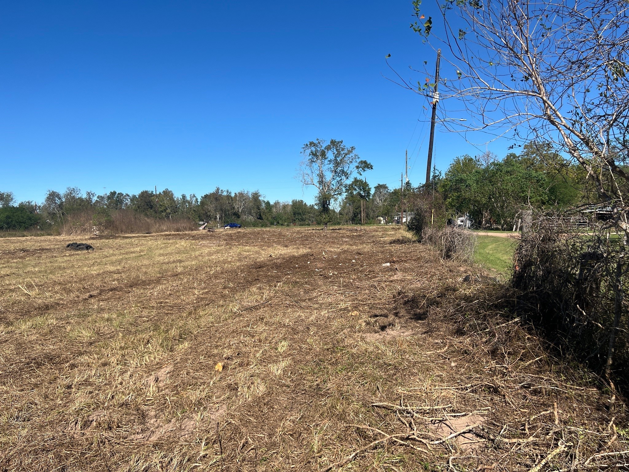 3607 12th Street Brookshire, TX 77423 - Photo 15 of 27 a view of a field with an ocean