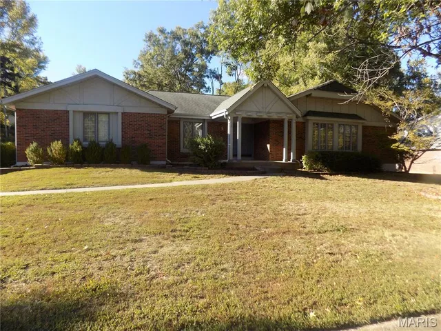 $515,000 | 1275 White Road, Chesterfield, MO 63017