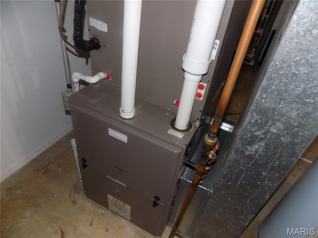 1275 White Road Chesterfield, MO 63017 - Photo 24 of 33