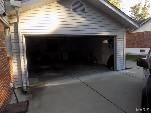 $515,000 | 1275 White Road, Chesterfield, MO 63017