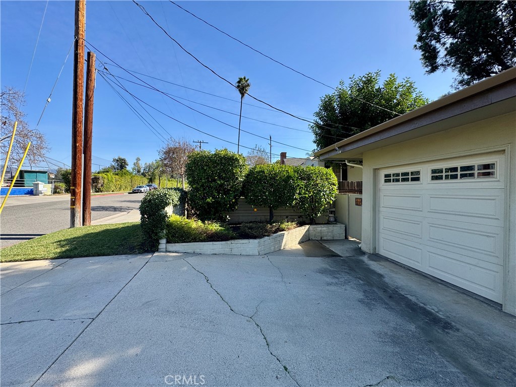 1840 Alhambra Road San Marino, CA 91108 - Photo 10 of 11