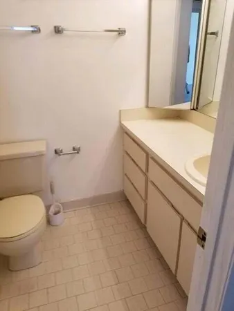 $2,050 | 503 Springdale Circle, Unit 50C, Palm Springs, FL 33461