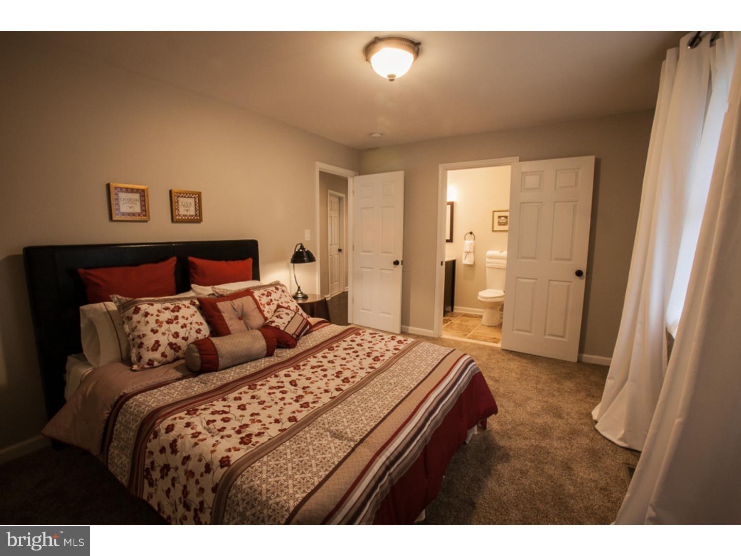 653 Park Road Lansdale, PA 19446 - Photo 8 of 23 Master Bedroom