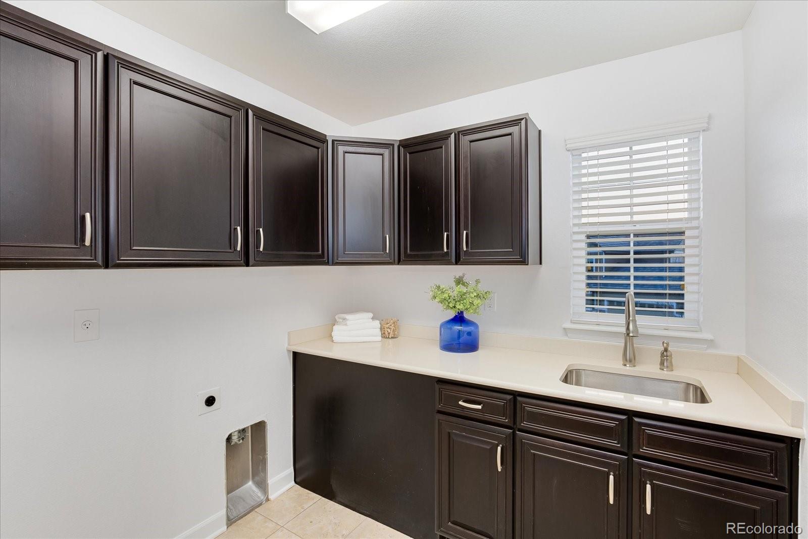 703 Tiger Lily Way Highlands Ranch, CO 80126 - Photo 23 of 40