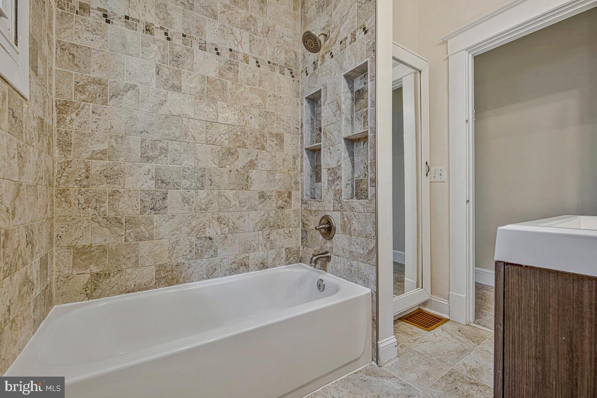 3206 Bunker Hill Road Mount Rainier, MD 20712 - Photo 10 of 18 Main floor full bath