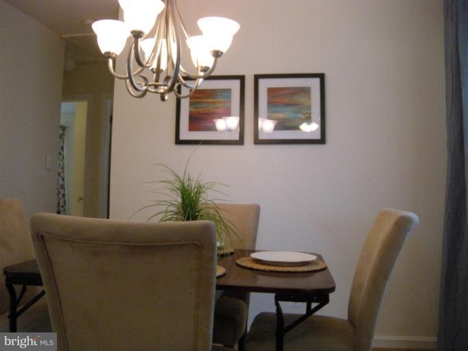 6008 Jamestown Road Hyattsville, MD 20782 - Photo 4 of 19 Dining Room