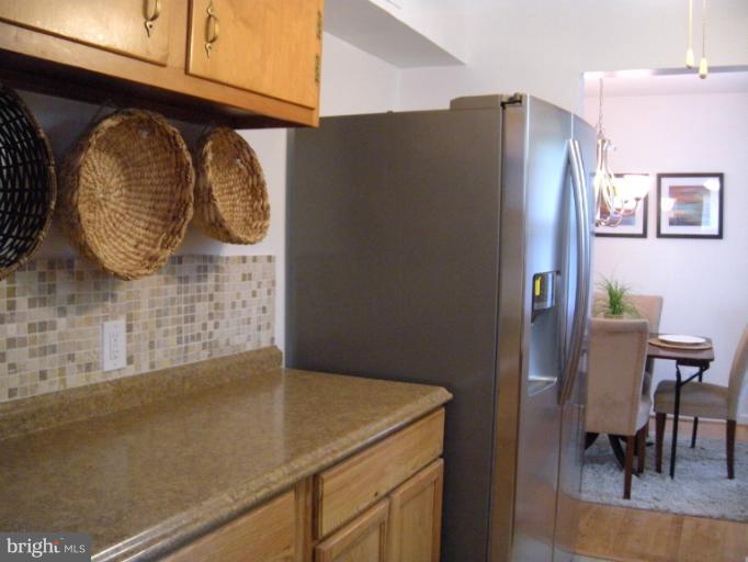 6008 Jamestown Road Hyattsville, MD 20782 - Photo 7 of 19 Kitchen