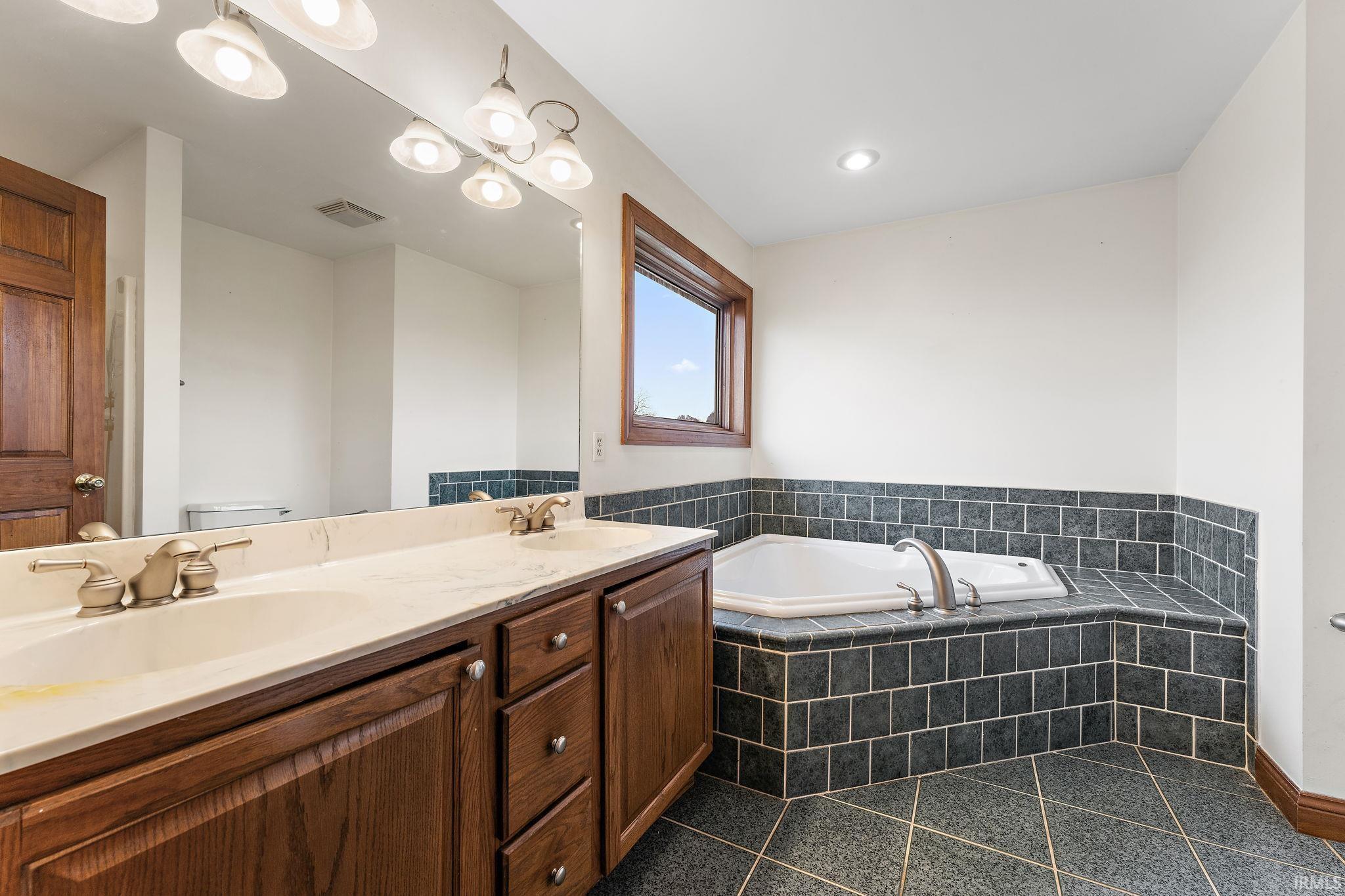 8250 95th Place Crown Point, IN 46307 - Photo 24 of 36