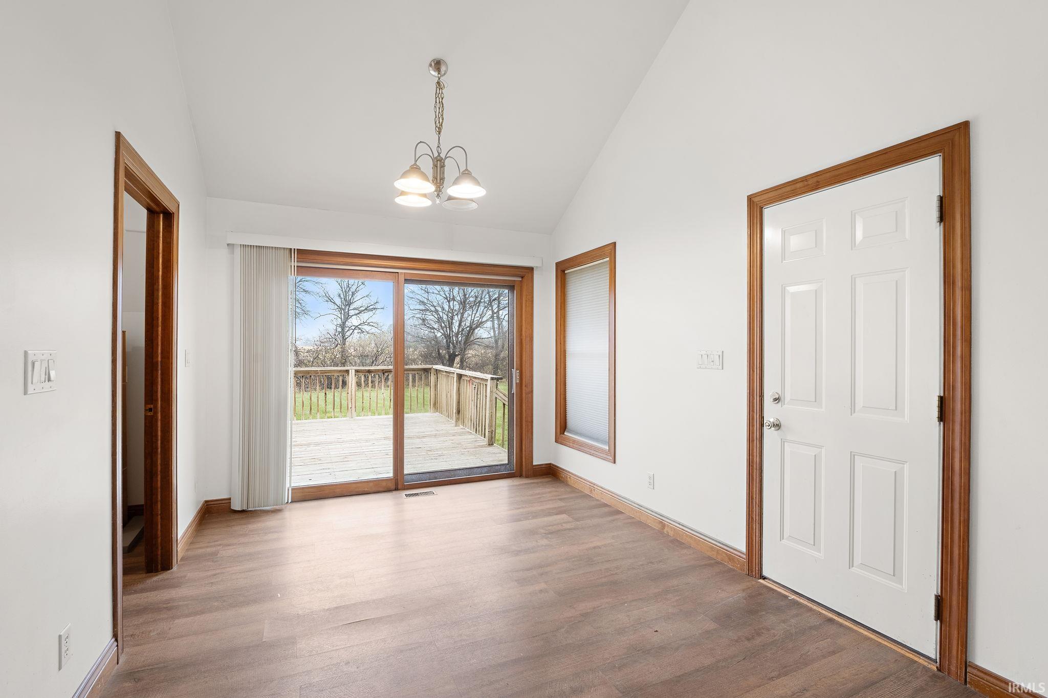 8250 95th Place Crown Point, IN 46307 - Photo 9 of 36