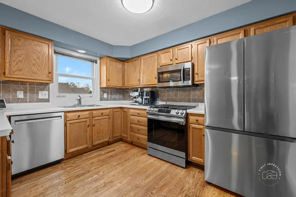 $349,900 | 52 North Hickory Street, Cortland, IL 60112