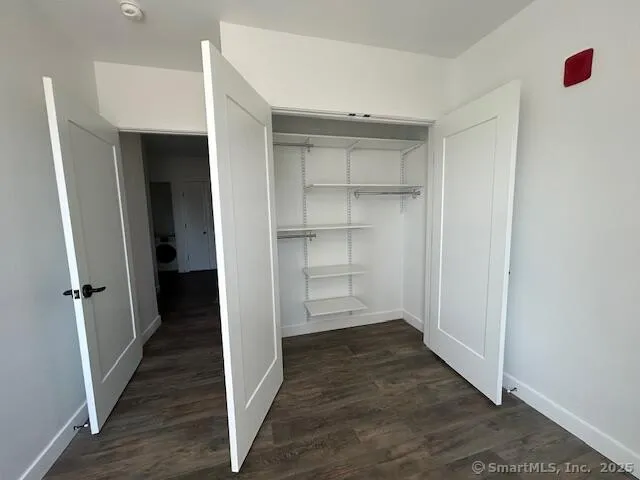 $2,933 | 1 A Atlantic Street, Unit 702, Stamford, CT 06901