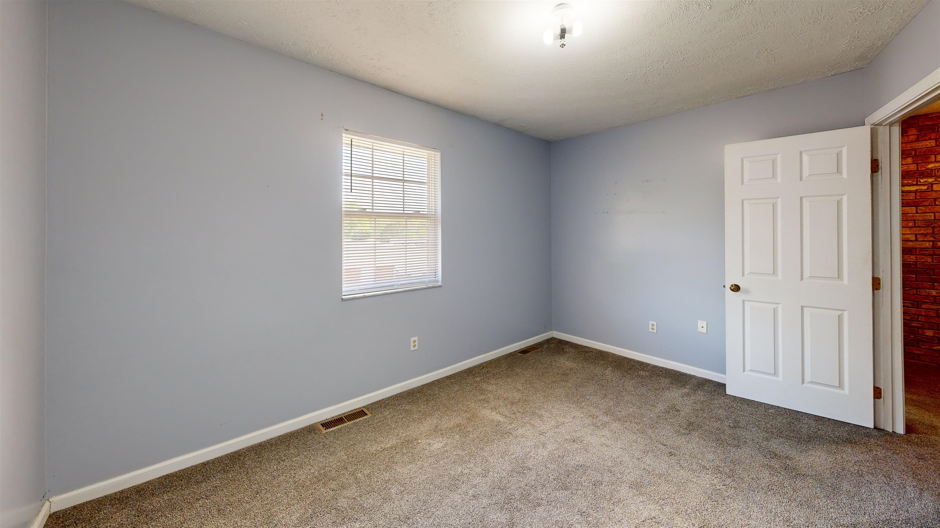 5261 West Pea Ridge Road Huntington, WV 25705 - Photo 19 of 32 Gallery Image 19