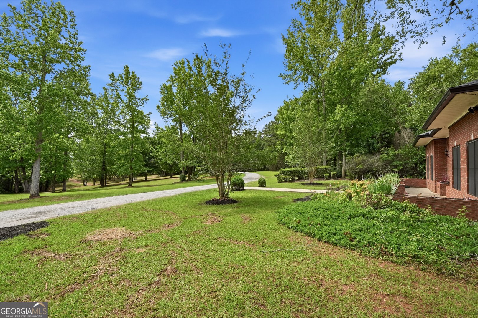 2103 Smokey Road Newnan, GA 30263 - Photo 6 of 43