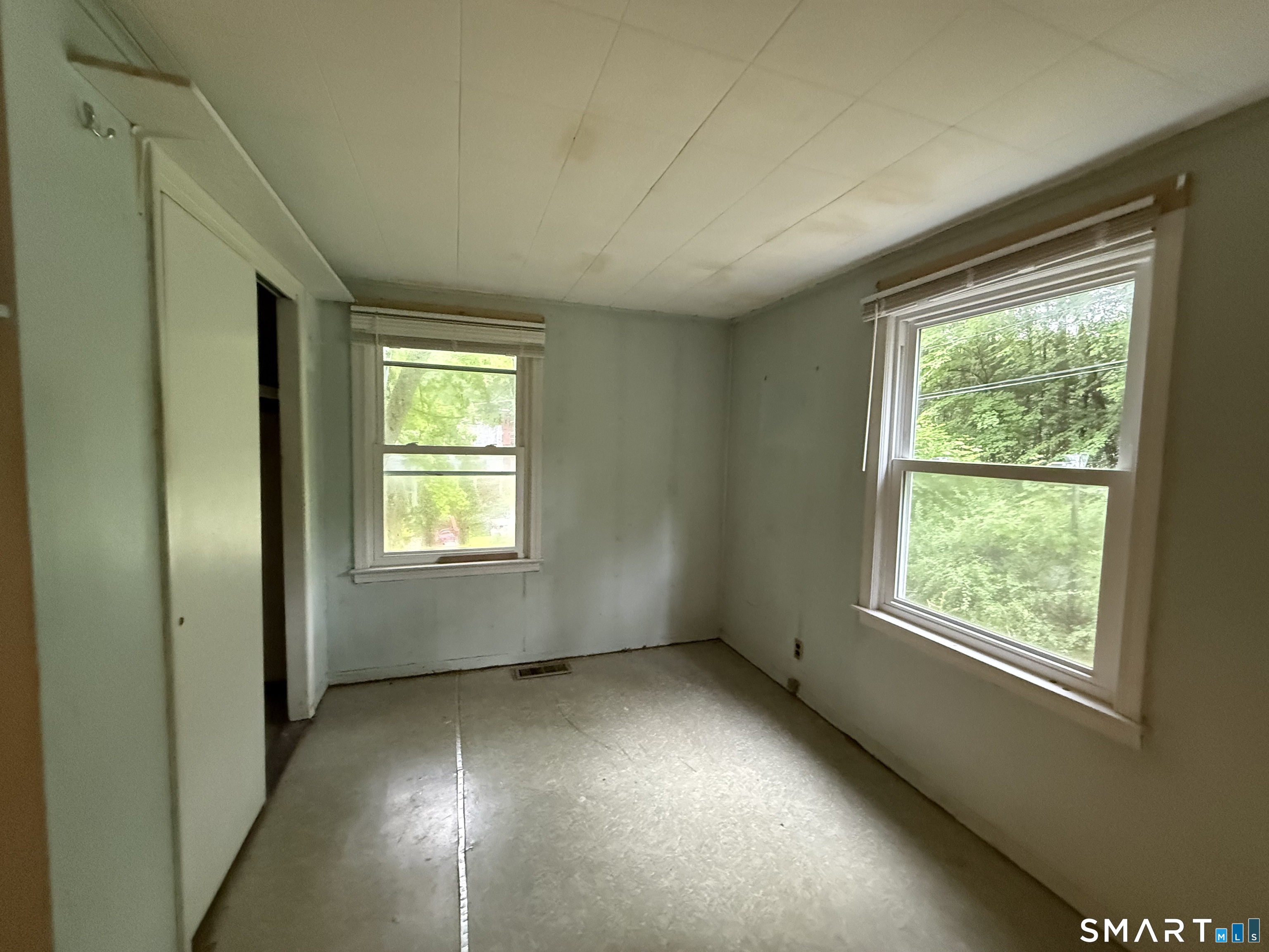 94 Moosup Trail Monroe, CT 06468 - Photo 21 of 37