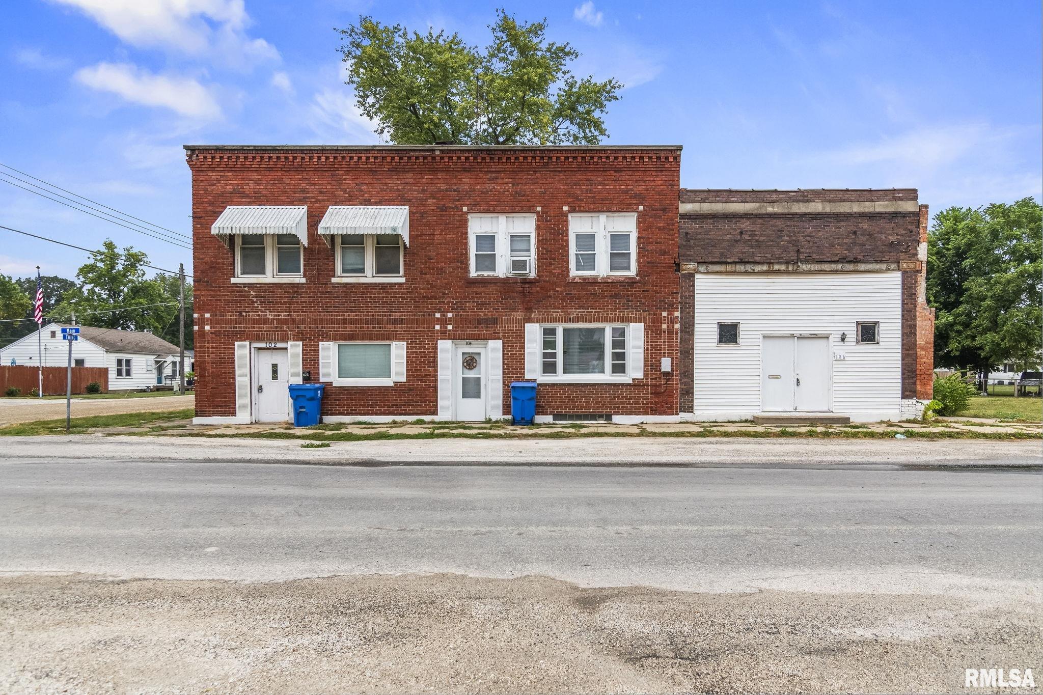 102 Main Street Tallula, IL 62688 - Photo 1 of 24