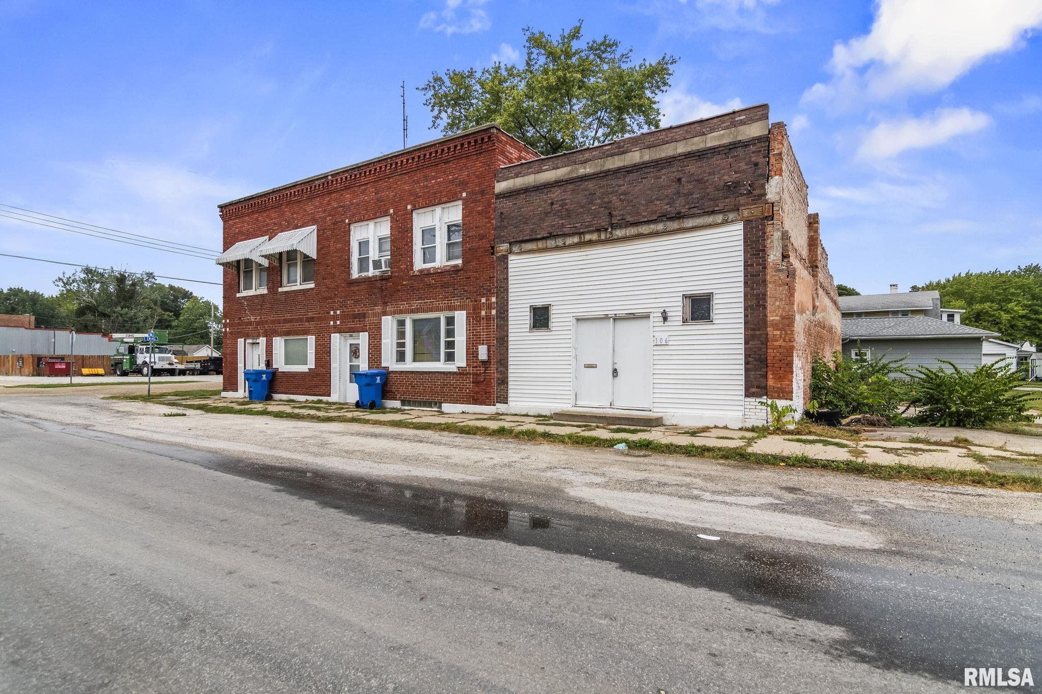 102 Main Street Tallula, IL 62688 - Photo 2 of 24
