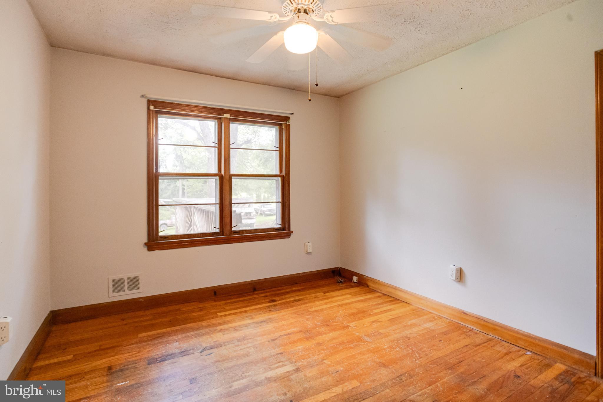 1405 Pomeroy Avenue Abingdon, MD 21009 - Photo 16 of 60 a view of an empty room with a window