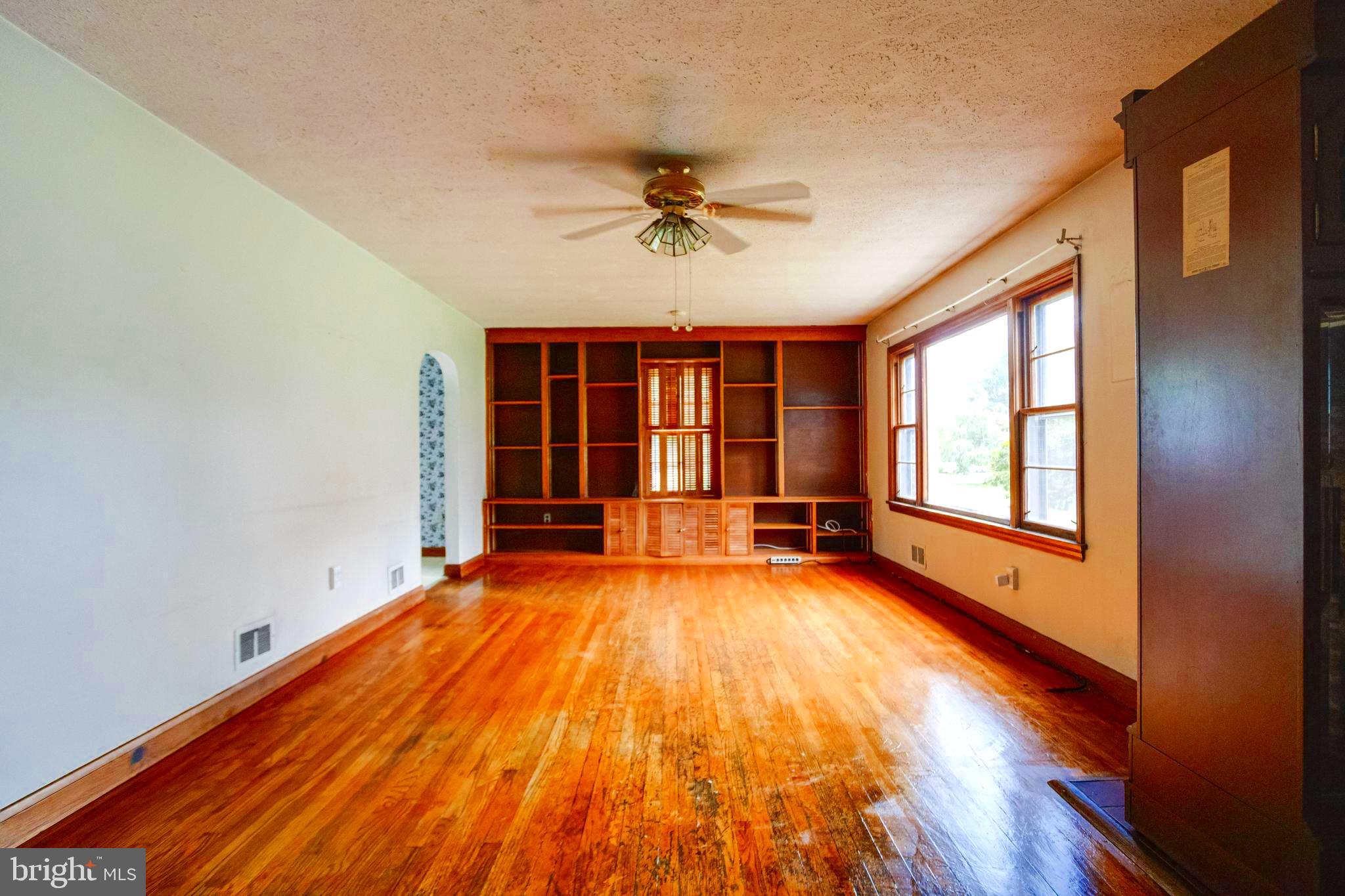 1405 Pomeroy Avenue Abingdon, MD 21009 - Photo 4 of 60