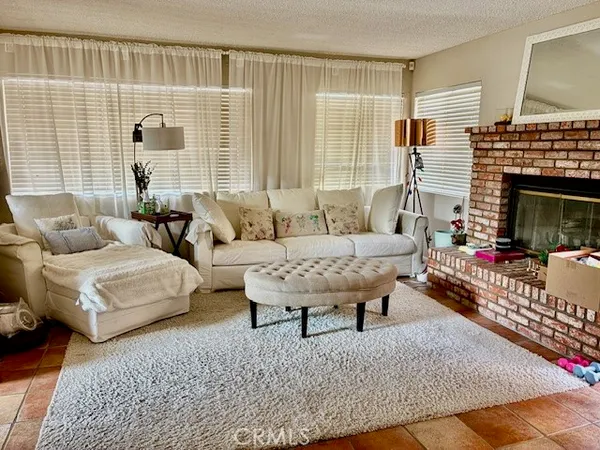 $3,500 | 10718 Independence Court, Redlands, CA 92374
