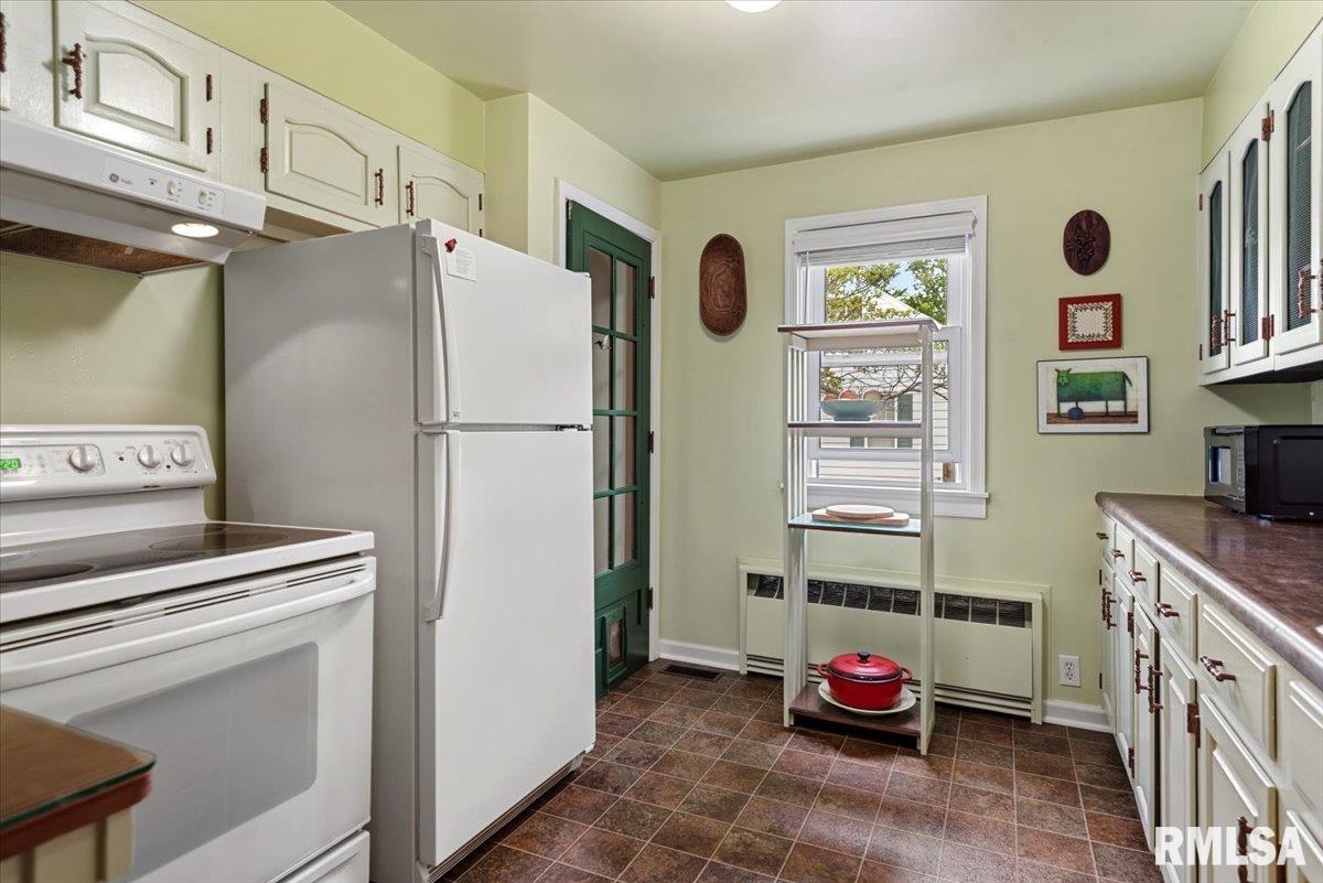 3232 South Park Avenue Springfield, IL 62704 - Photo 11 of 39