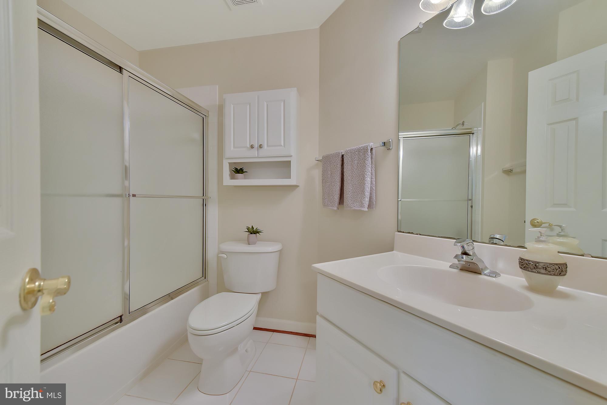 21416 Peach Tree Road Dickerson, MD 20842 - Photo 54 of 76 Bath for #2 bedroom